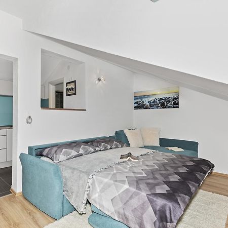 Apartment Nikola Трогир Экстерьер фото