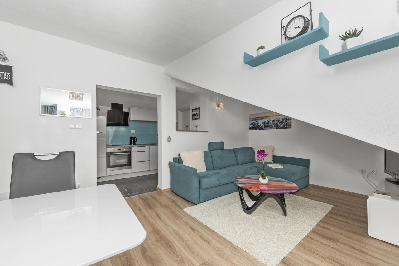Apartment Nikola Трогир Экстерьер фото