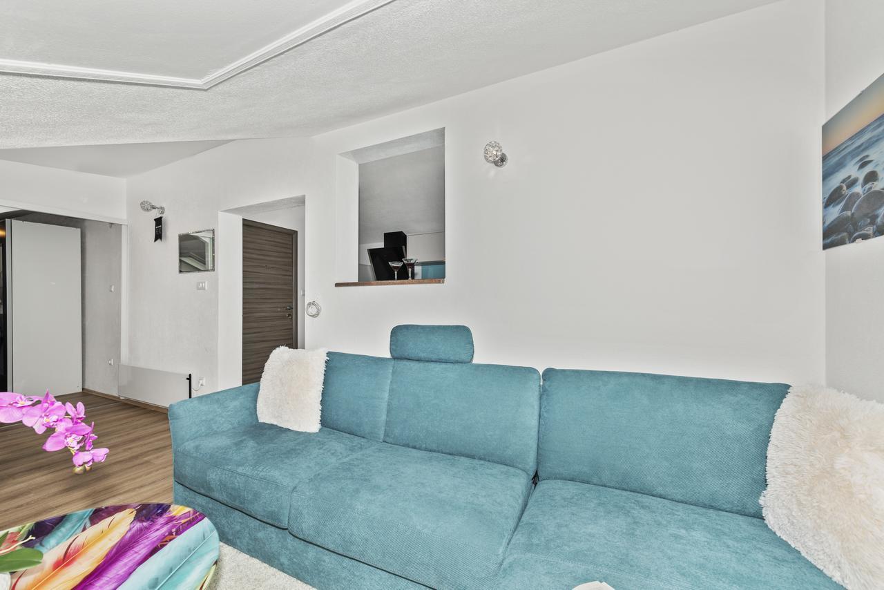 Apartment Nikola Трогир Экстерьер фото